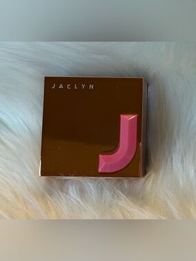 NWOB Jaclyn Cosmetics Luminous Rouge Blush